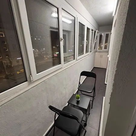 Urban Dorobanti Бухарест