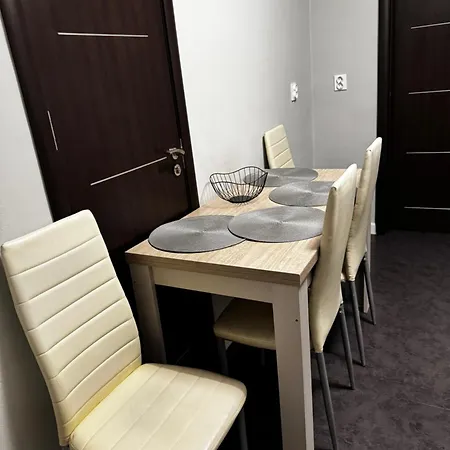 Urban Dorobanti Апартаменти Бухарест