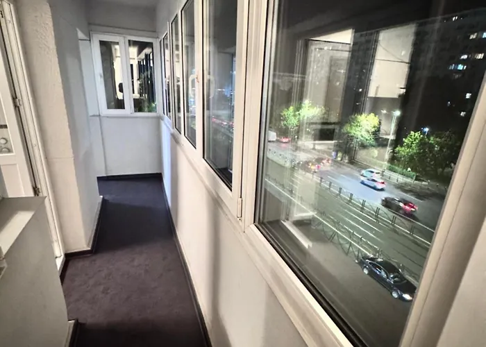 Urban Dorobanti بوخارست